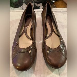 Naturalizer flat shoes